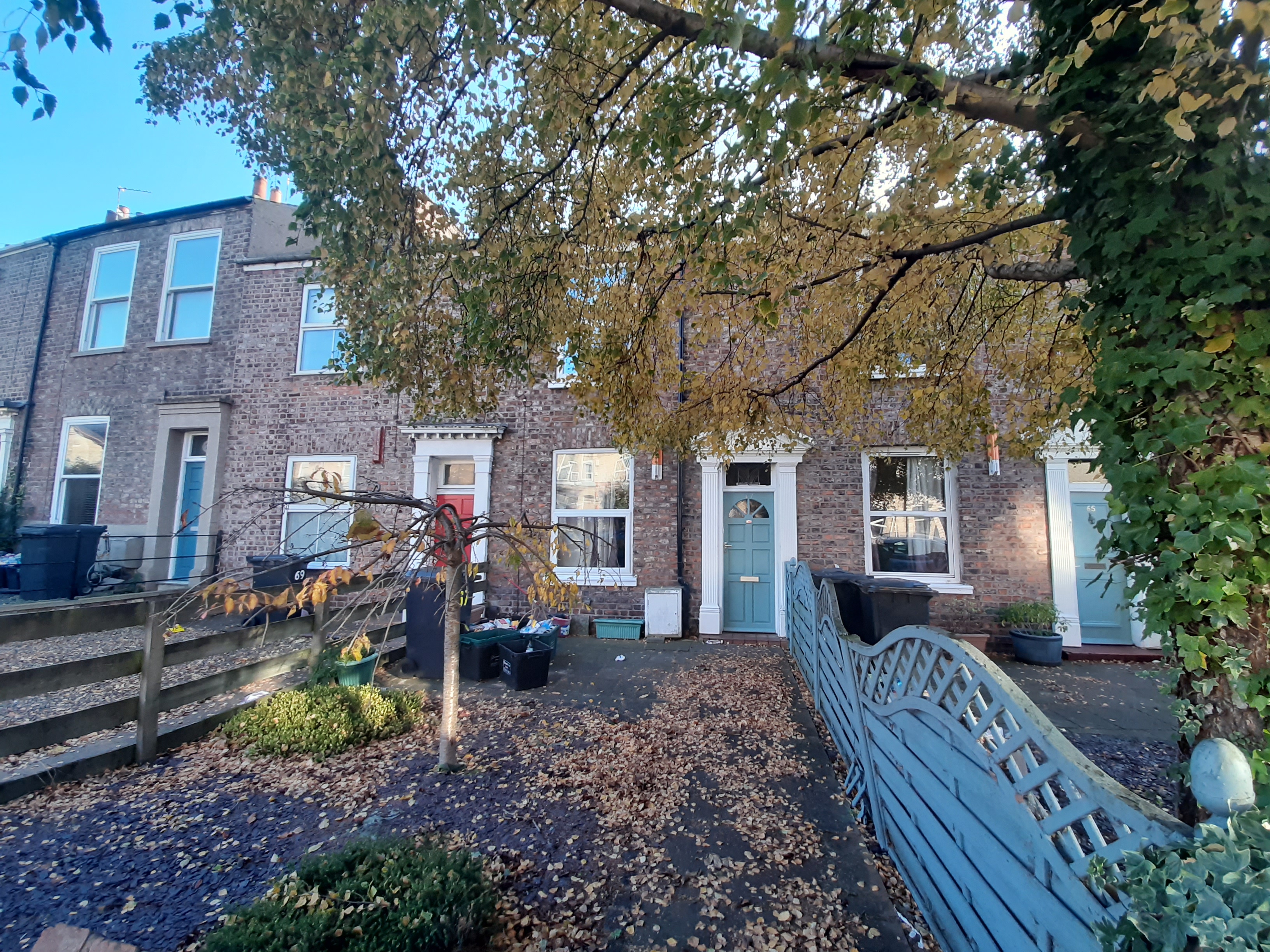 Heslington Road, York, YO10 5AU Heslington Road, York, YO10 5AU